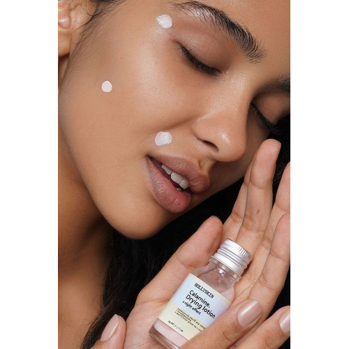 HOLLYSKIN Локальний засіб від прищів і почервонінь з миттєвою дією Calamin Drying Lotion 15 мл