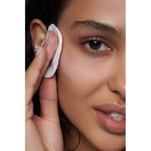 HOLLYSKIN Підсушувальний лосьйон для проблемної і схильної до акне шкіри Calamine Lotion 100 мл