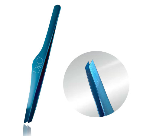 OKO Пінцет скошений Blue Magic Premium