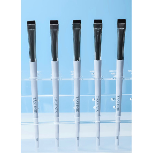 Tashnik Пензлик 01