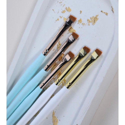 Tashnik Пензлик 02