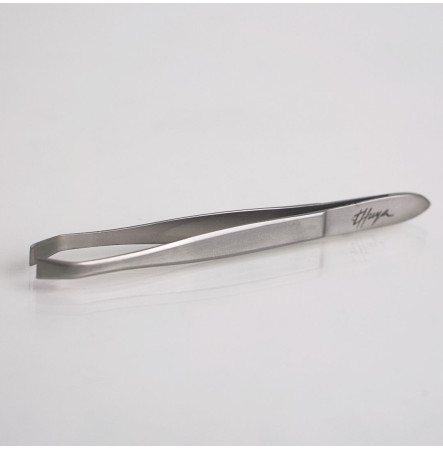 Пинцет для коррекции формы бровей