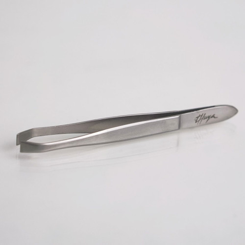 Пінцет для корекції форми брів